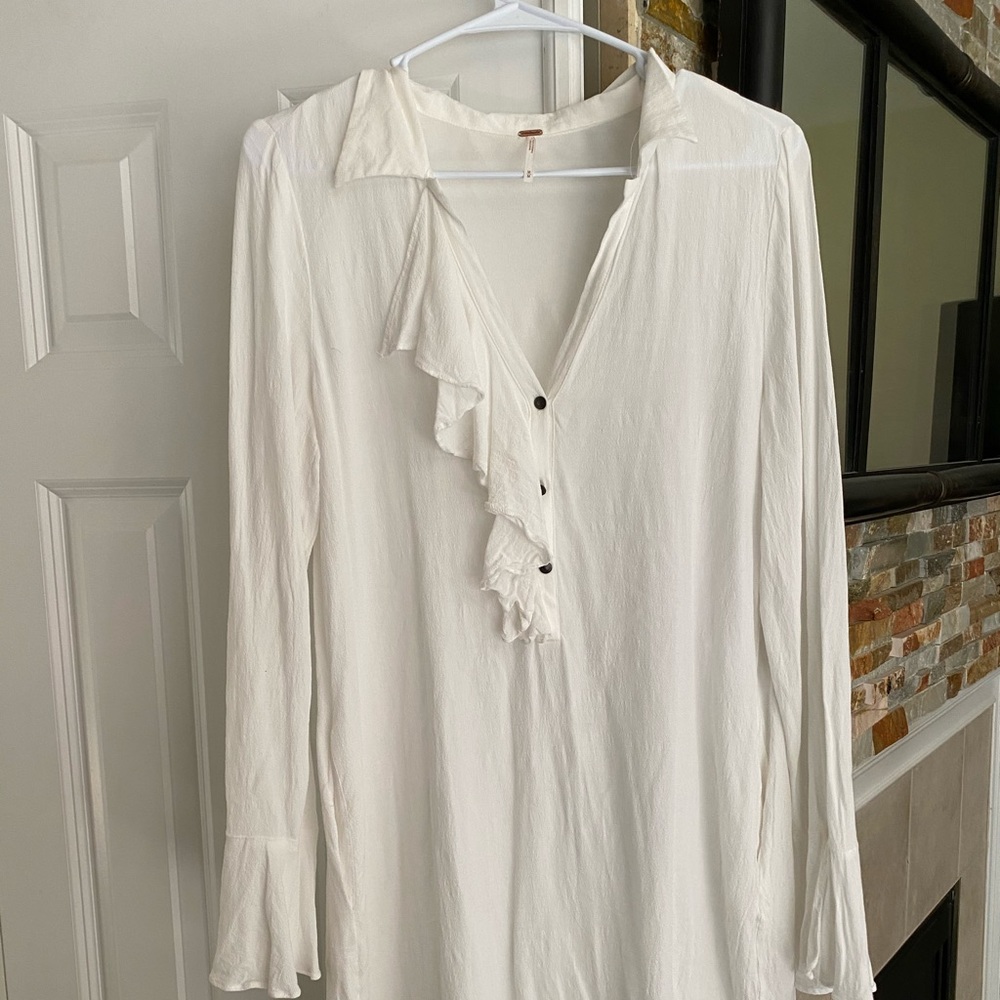 Free People white tunic, size medium